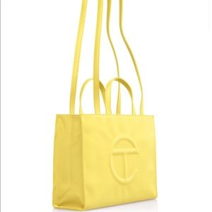 Brand new Telfar medium margarine shopping bag